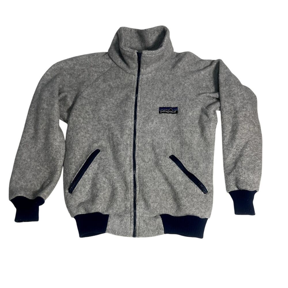 Vintage Patagonia Gray Fleece Jacket with Navy Trim